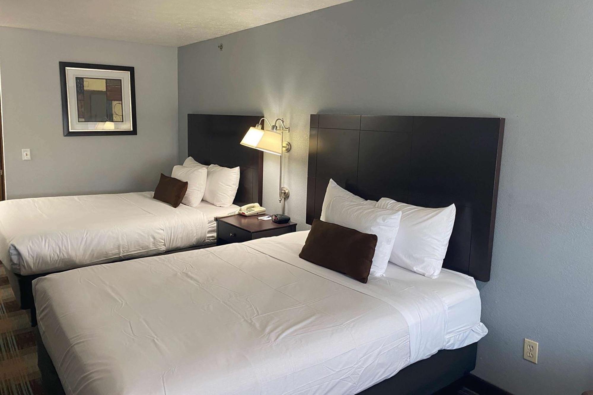 Baymont By Wyndham Danville Il Ngoại thất bức ảnh