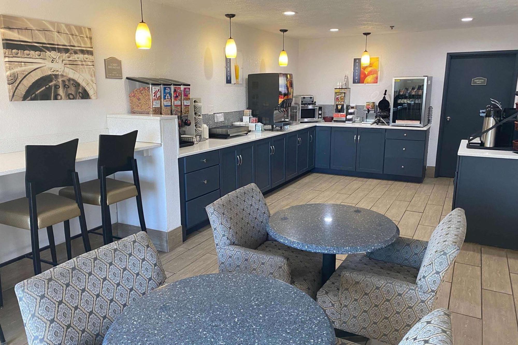 Baymont By Wyndham Danville Il Ngoại thất bức ảnh