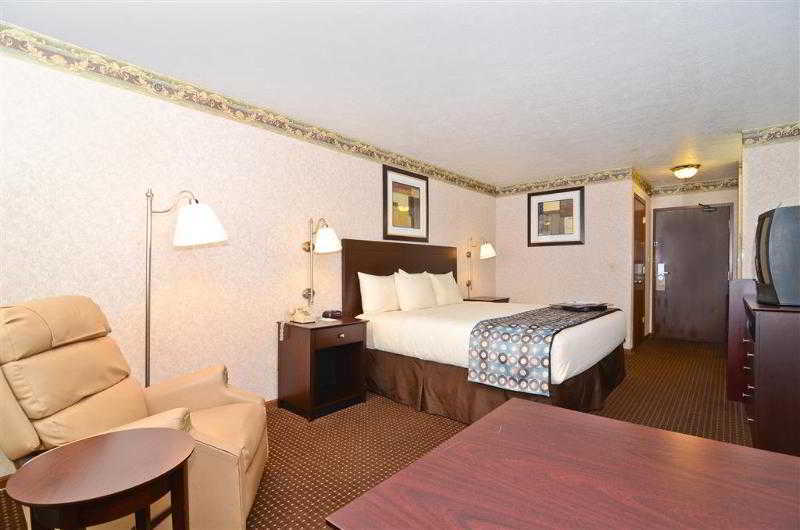 Baymont By Wyndham Danville Il Ngoại thất bức ảnh